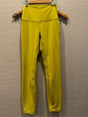 Lululemon High Rise Leggings Chartreuse Yellow Green Size 4
